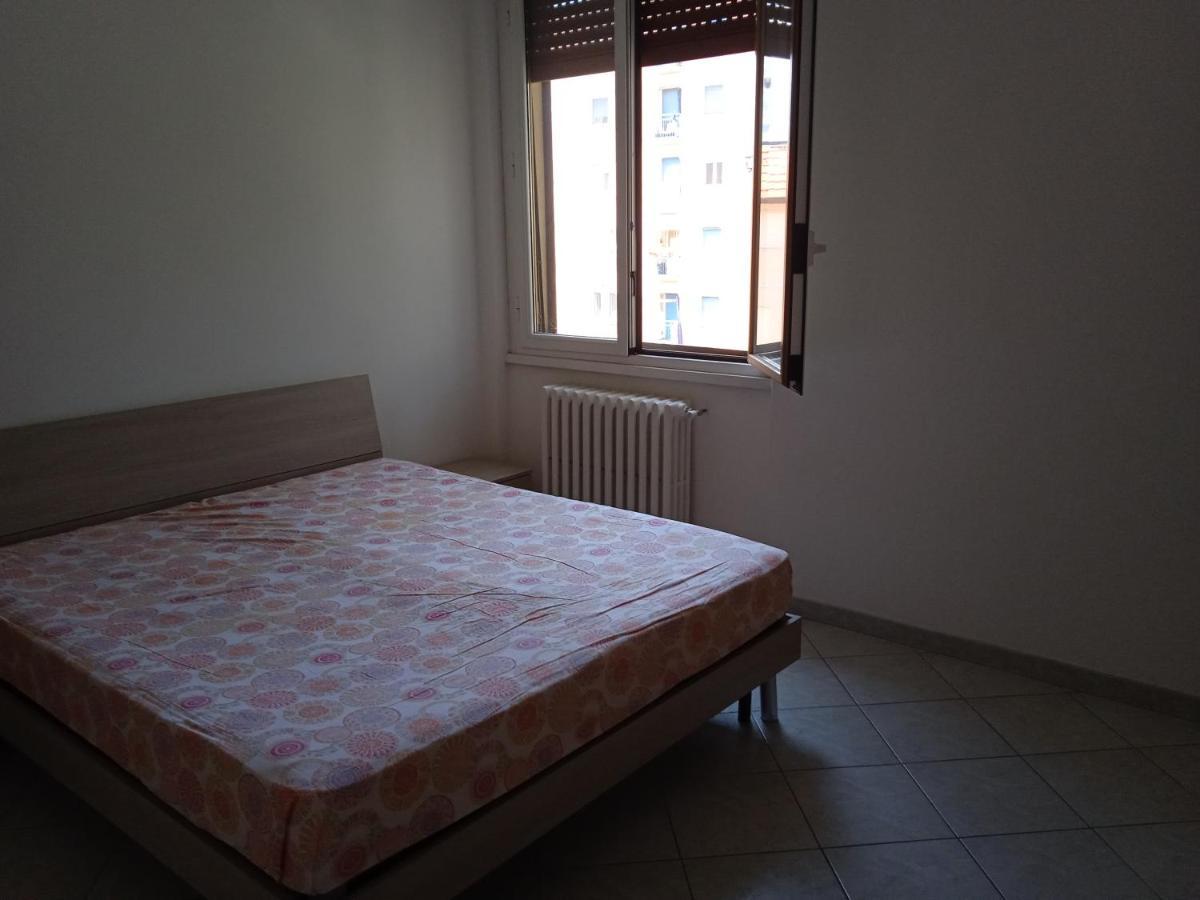 Niguarda Alfred House Apartment Bresso Exterior foto