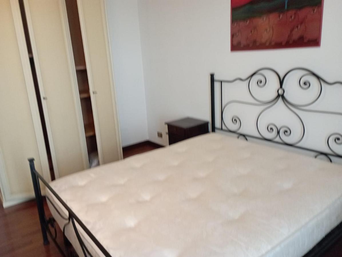 Niguarda Alfred House Apartment Bresso Exterior foto