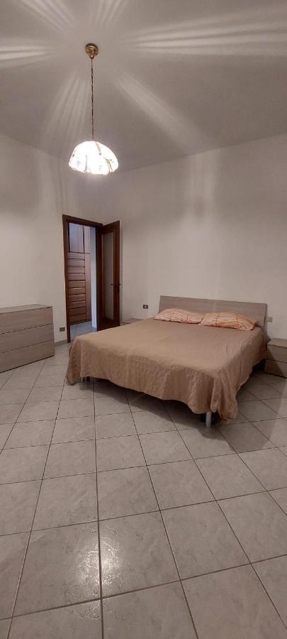 Niguarda Alfred House Apartment Bresso Exterior foto