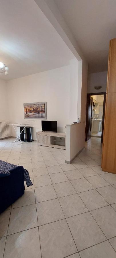 Niguarda Alfred House Apartment Bresso Exterior foto