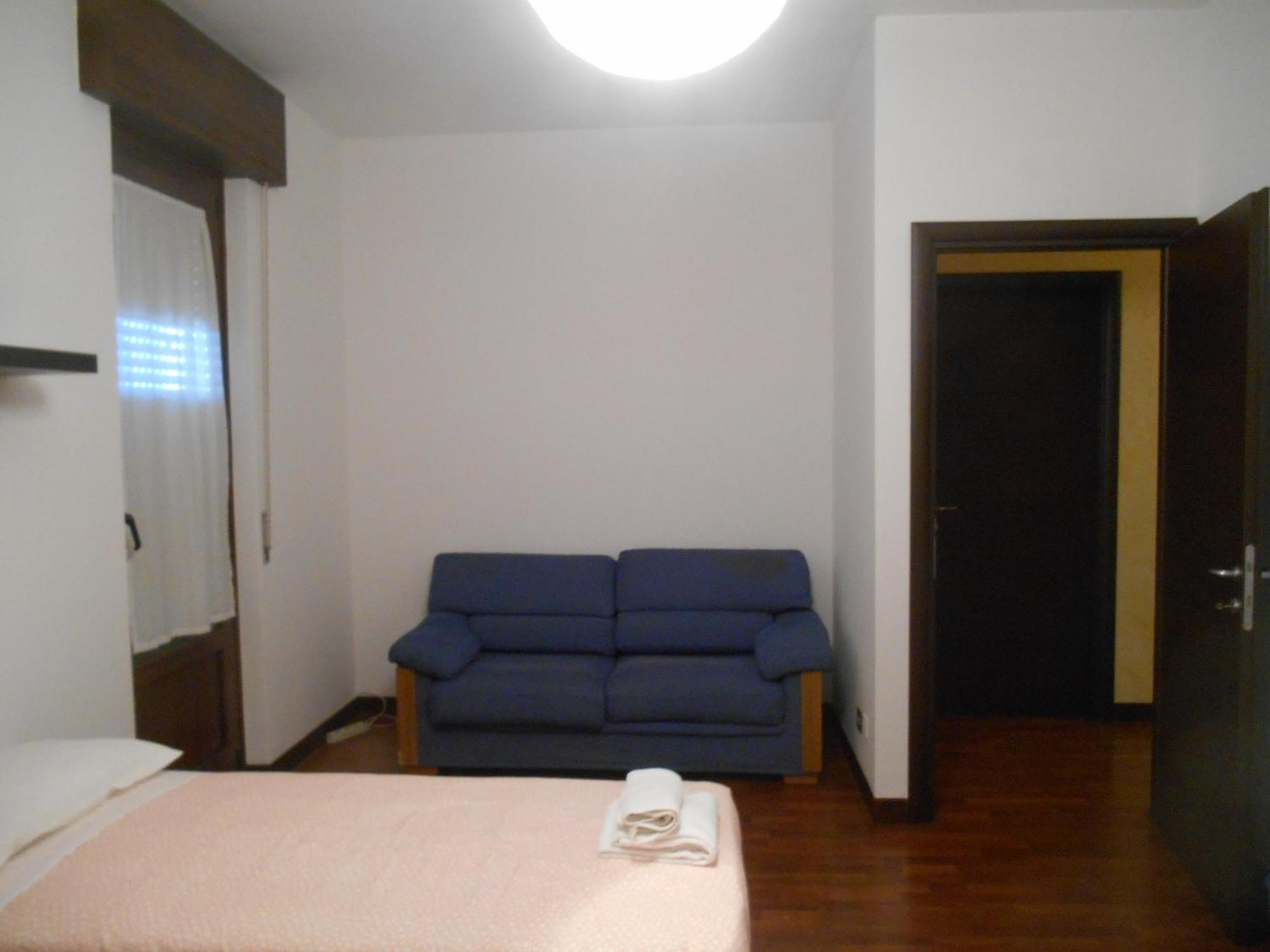Niguarda Alfred House Apartment Bresso Exterior foto